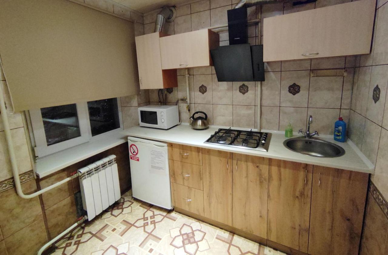 Апартаменты В Центре Металлургов 27 Kr Apartments Krivoy Rog Luaran gambar