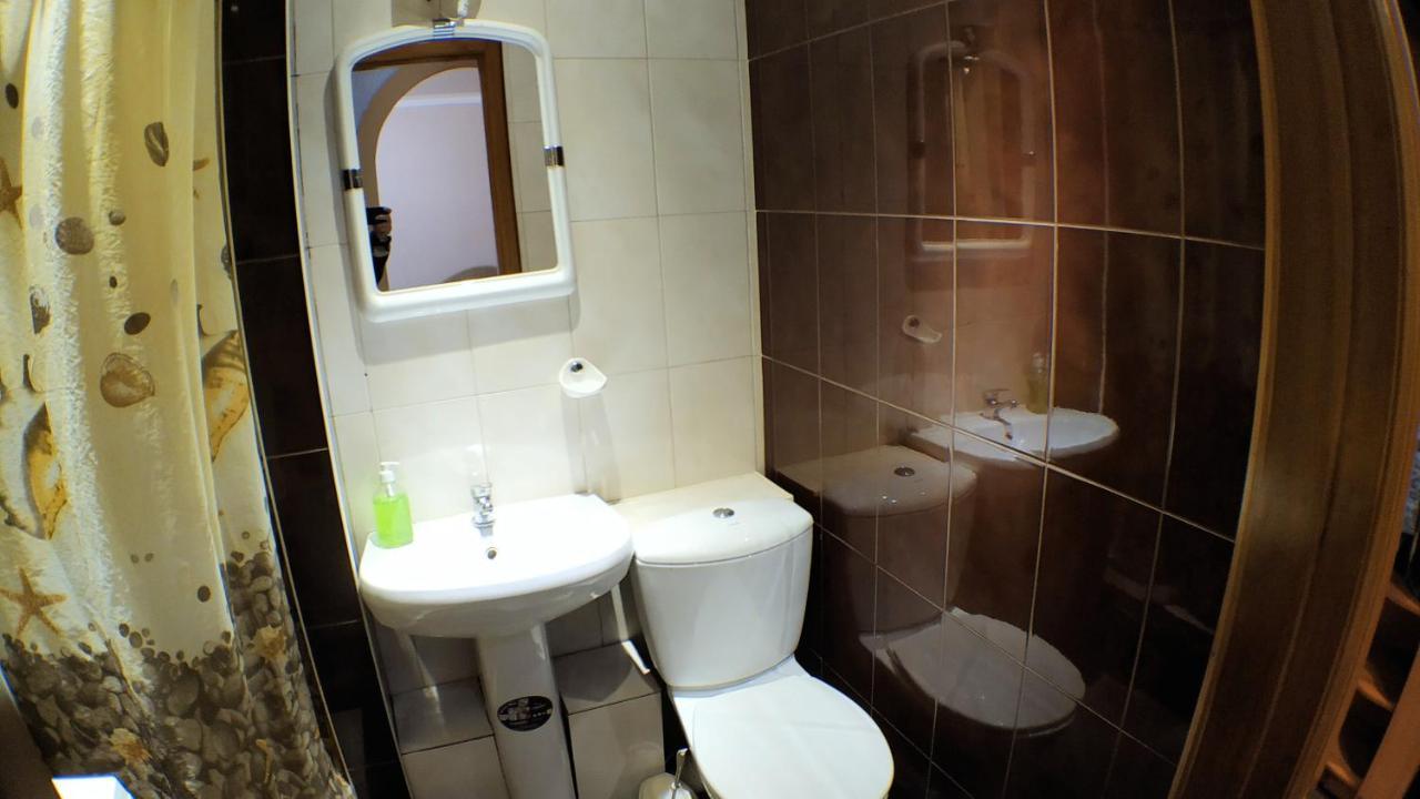 Апартаменты В Центре Металлургов 27 Kr Apartments Krivoy Rog Luaran gambar